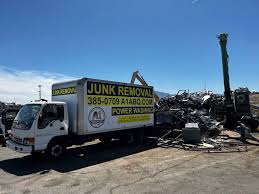 Best Yard Waste Removal  in River Road, OR